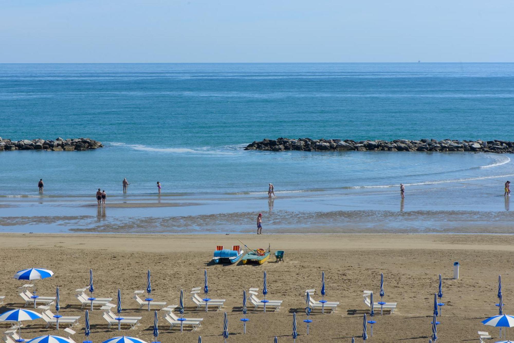 Nautic Beach Hotel Rimini Eksteriør billede